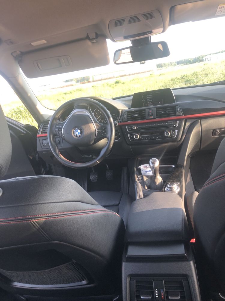 Sprzedam Bmw 318D F30