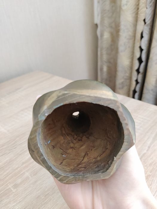 Латунная ваза для цветов