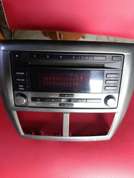 Штатна магнітола субару з рамкою