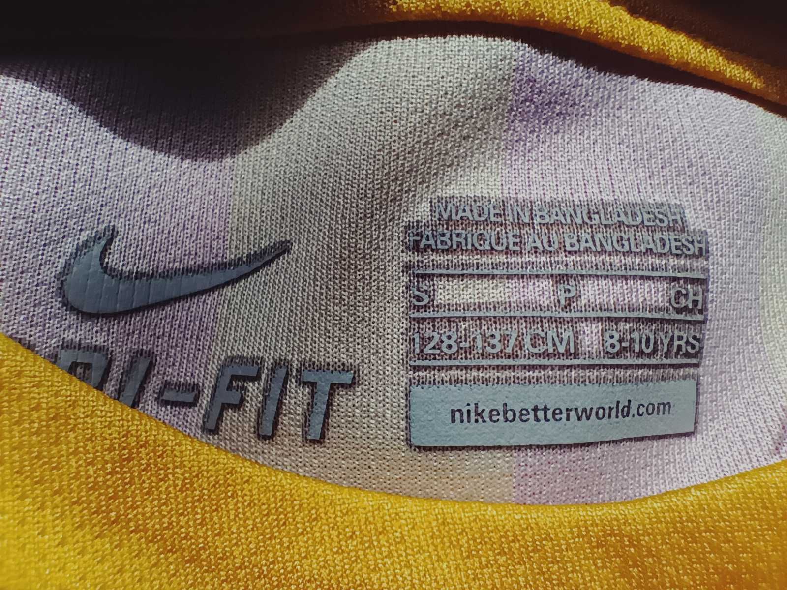 Koszulka Nike Fc Barcelona r.128-137 cm