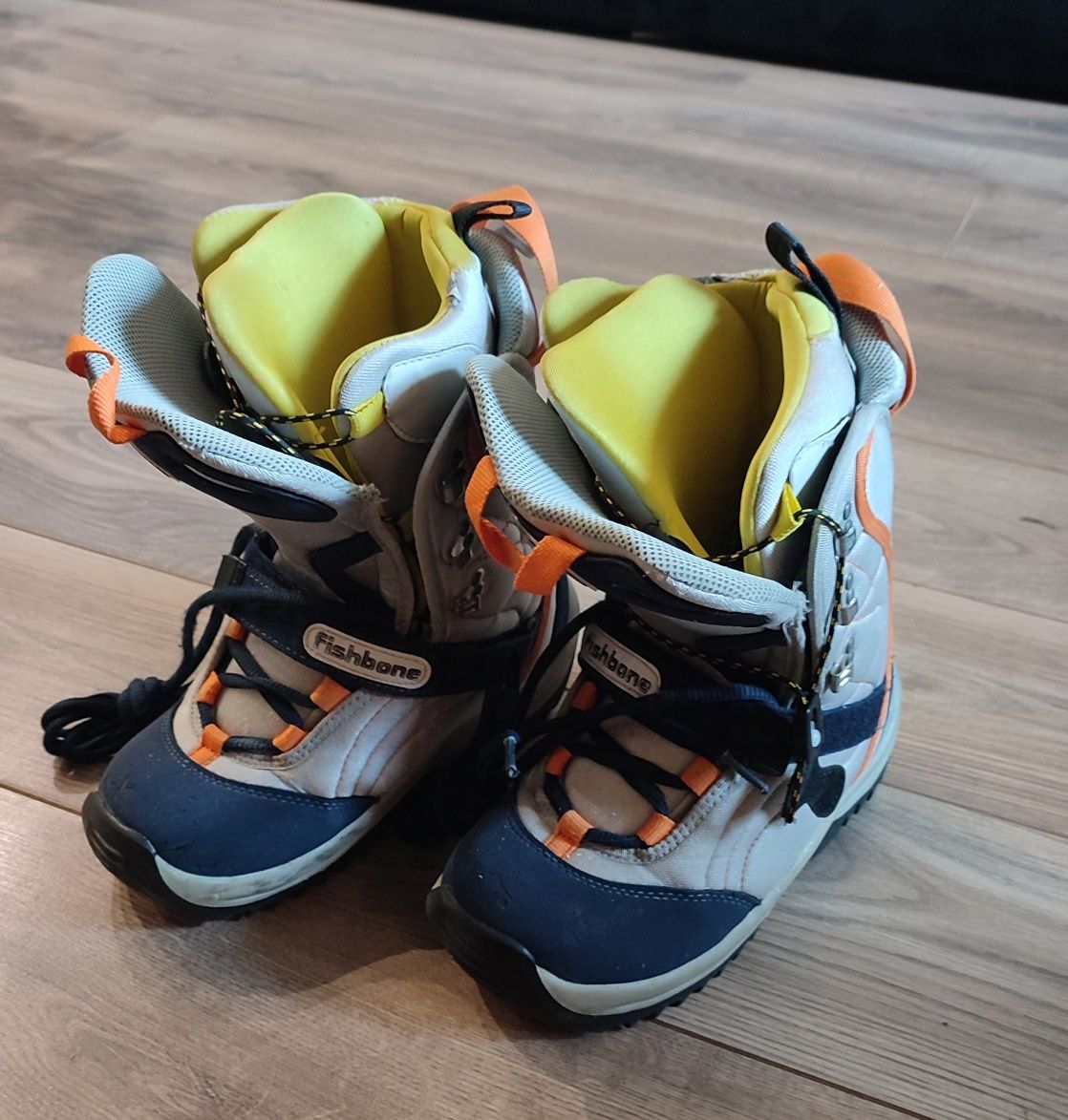Buty snowboardowe 38 / 25cm