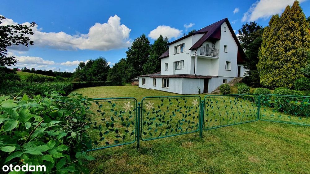 Przestronny dom z ogrodem - Ugoszcz działka 2049 m2