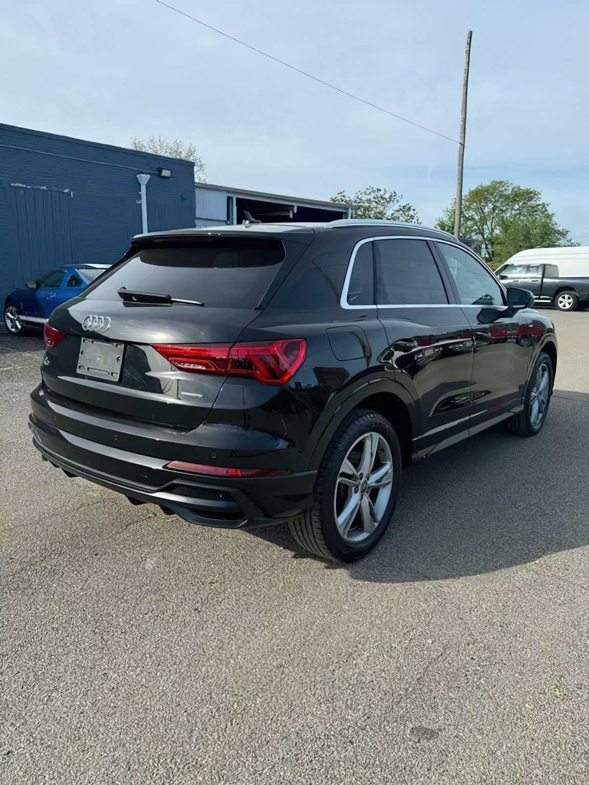 Audi Q3 2019 Black