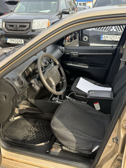 Geely  CK-2  2011  1.5 газ/бенз