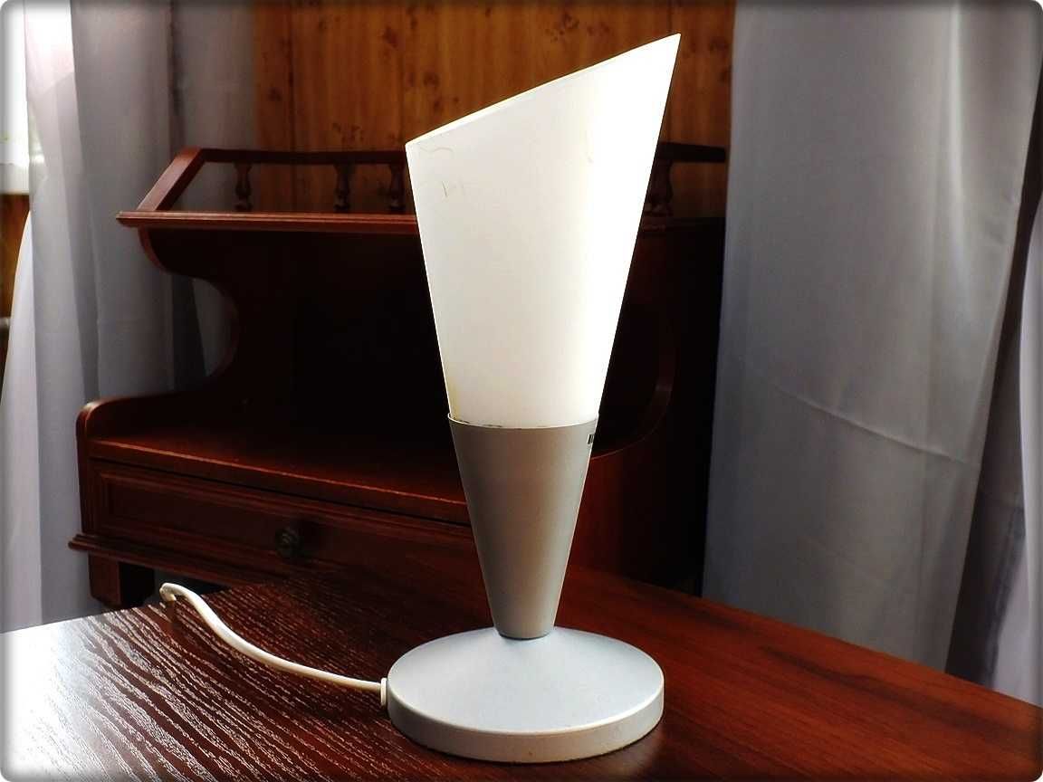 Lampa / Lampka stołowa / nocna Kryolit IKEA Biała Space age PRL