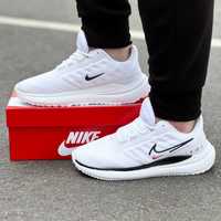 Гарні літні кросівки Nike Білого кольору