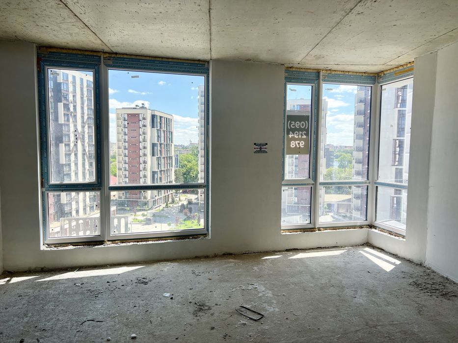 Здана видова на озеро і в двір 1кім 38м Манхеттен Благо