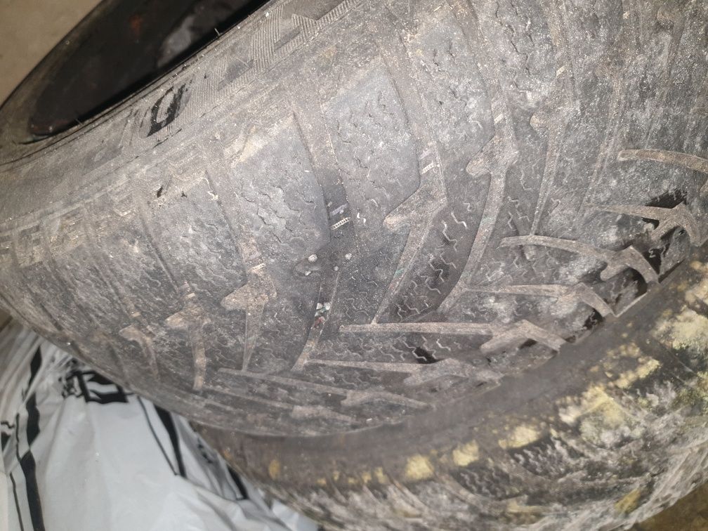 Диски з шинами 205/55/R16
