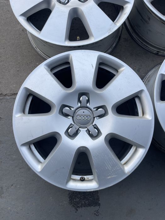Диски Audi R18 5 130 Dia 71,6 Et 52 7,5J Склад Осокорки