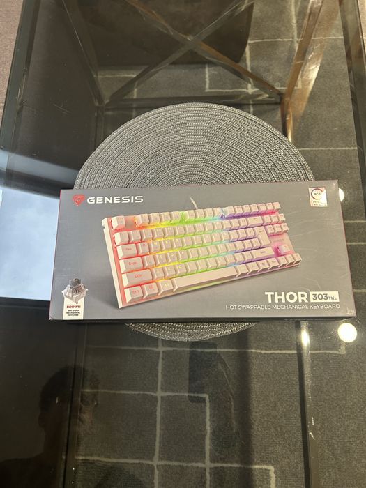 Genesis thor 303 tkl