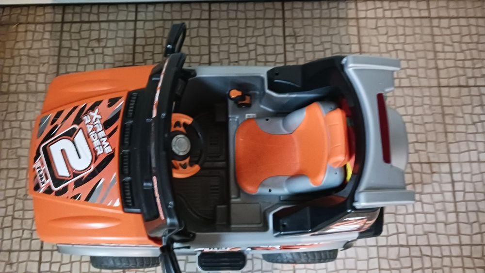 Jeep eléctrico usado