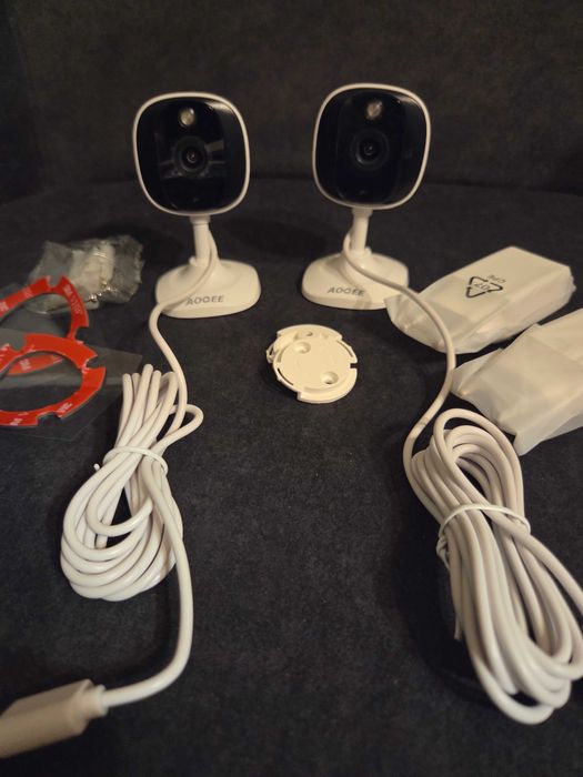 Aoqee 2szt Kamera 2K 3MP IP65 WiFi Wewnętrzna Zewnętrzna Alarm App