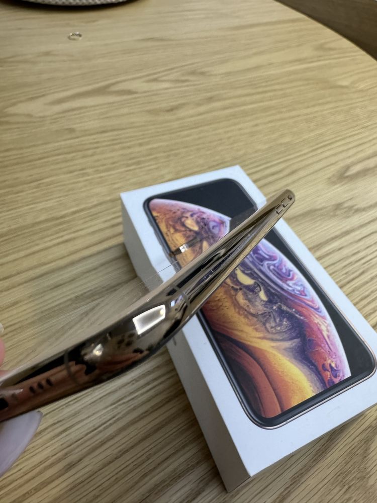 Iphone XS 64 GB złoty