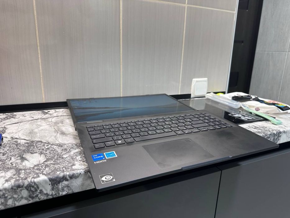 Ноутбук Asus Exspert Book