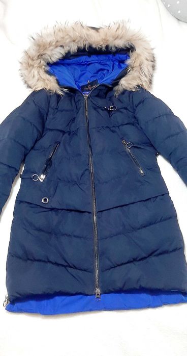 Куртка зимова на дівчину підлітка