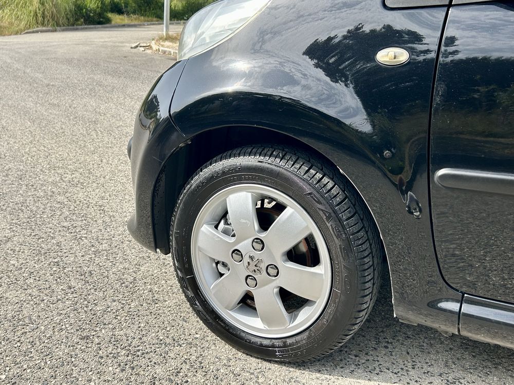 Peugeot 107 - Selo Antigo