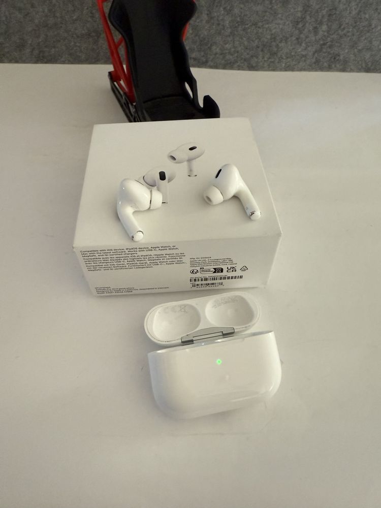 Troco/Vendo Apple AirPods Pro 2 Geração ( Fatura e garantia )