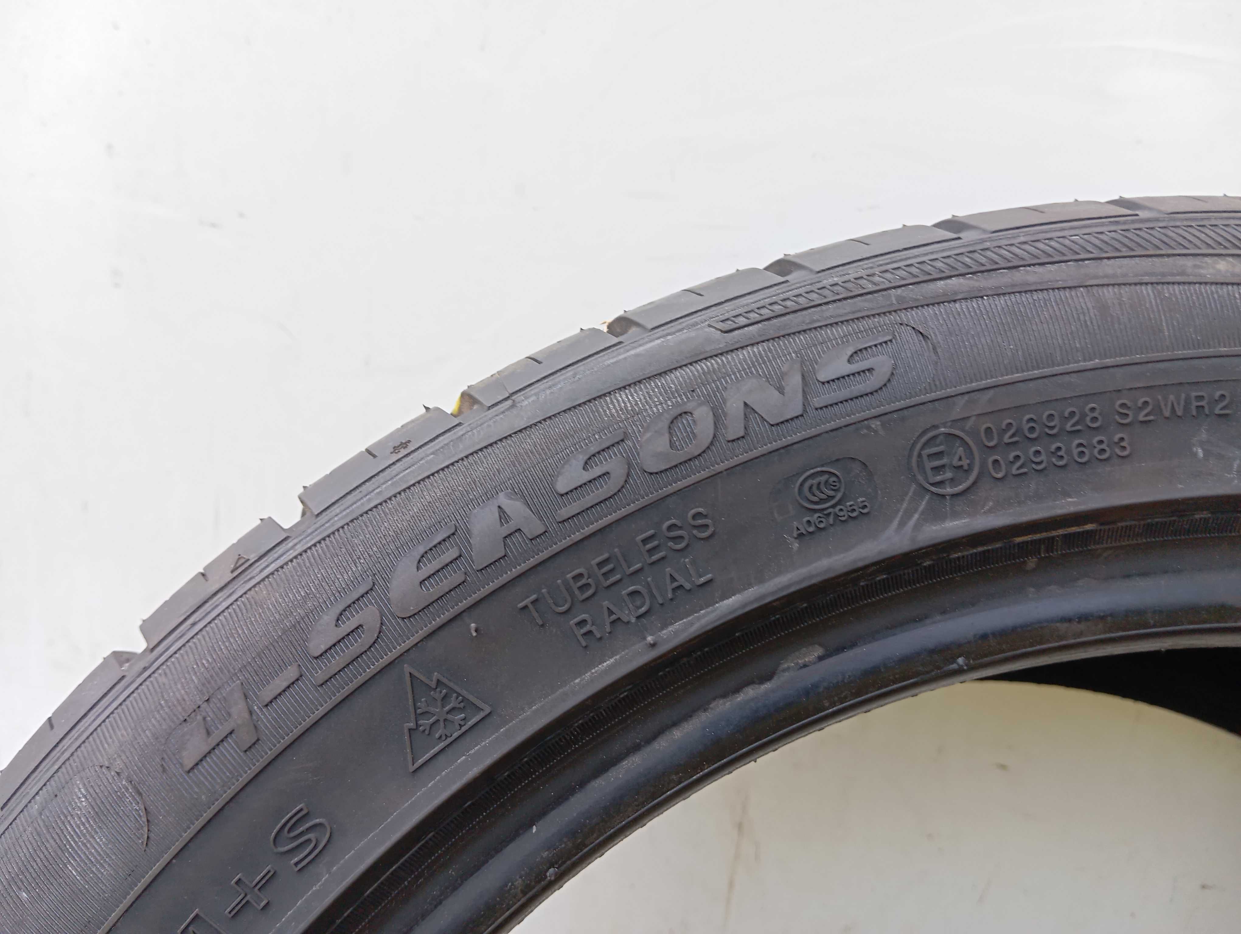 1x 235/45 R17 97V Landsail 4-seasons 2019 8,3mm