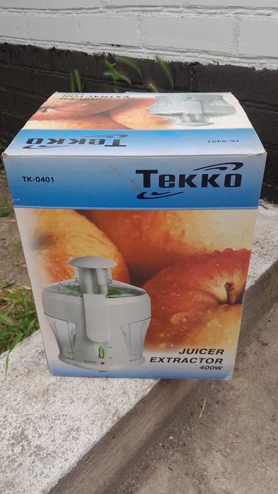 Соковижималка Tekko.