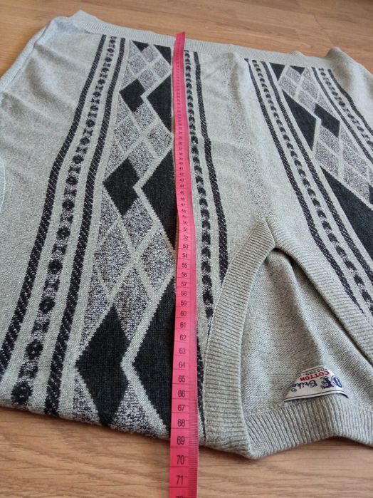Sweter męski z jagnięcej wełny