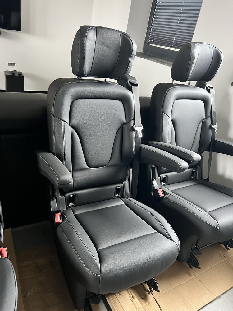 Mercedes 447 siedzenie komfort pojedyncze z podłokietnikami.