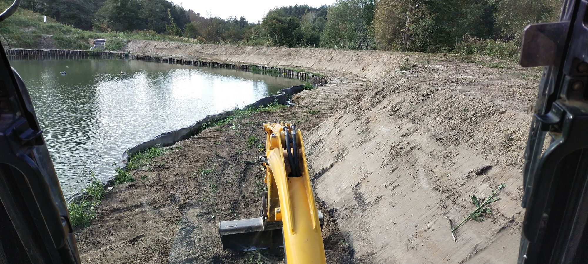 Usługi minikoparką, rozbiórki zabudowań, montaż bram i ogrodzeń!