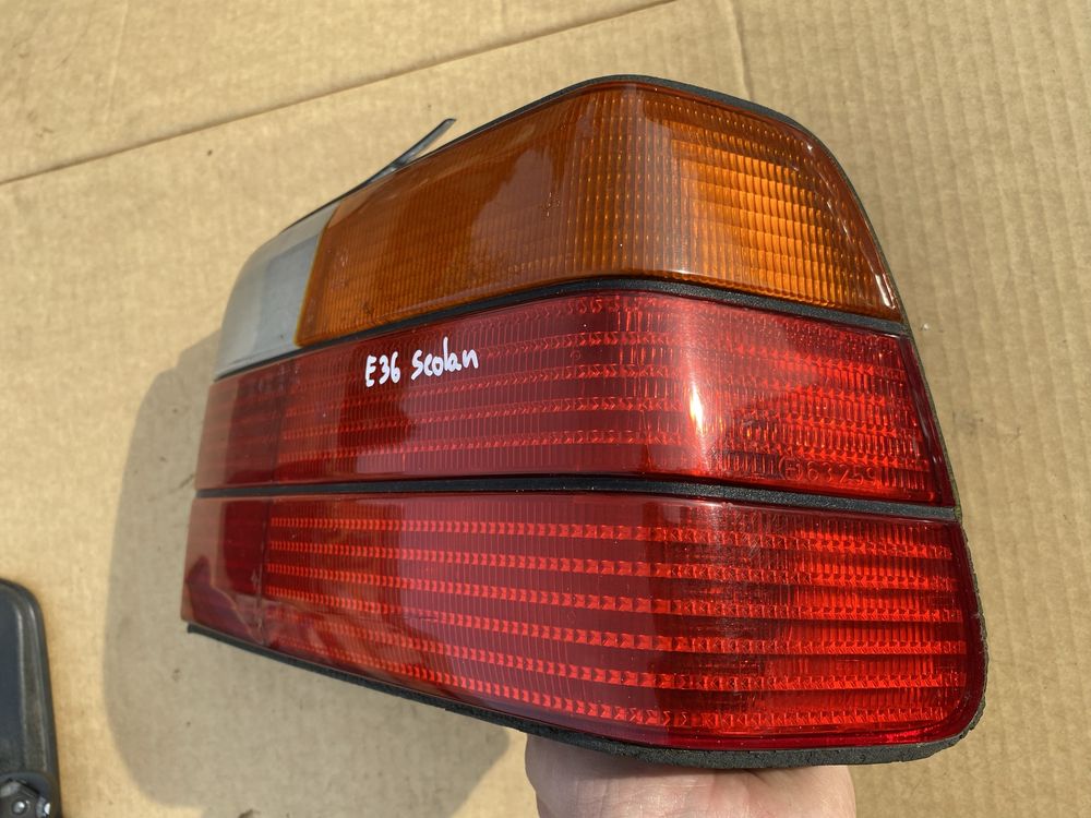 Bmw E36 sedan lampa prawa prawy tyl tylna
