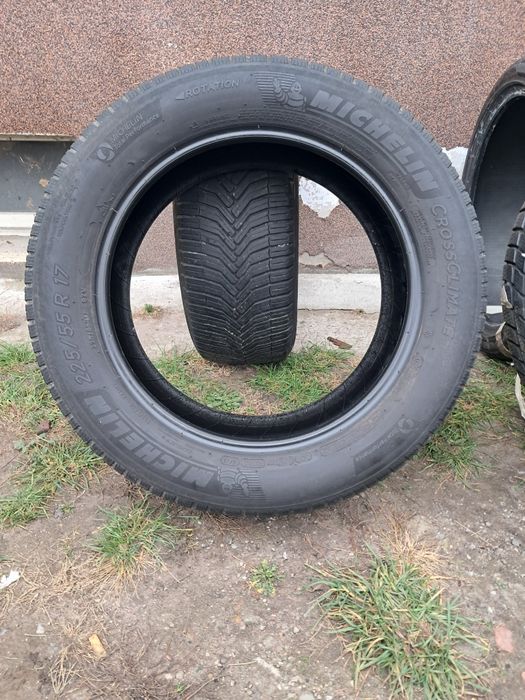225/55 R17 97W M+S - Michelin CrossClimate - 4/2019 ~6mm - cena za 2