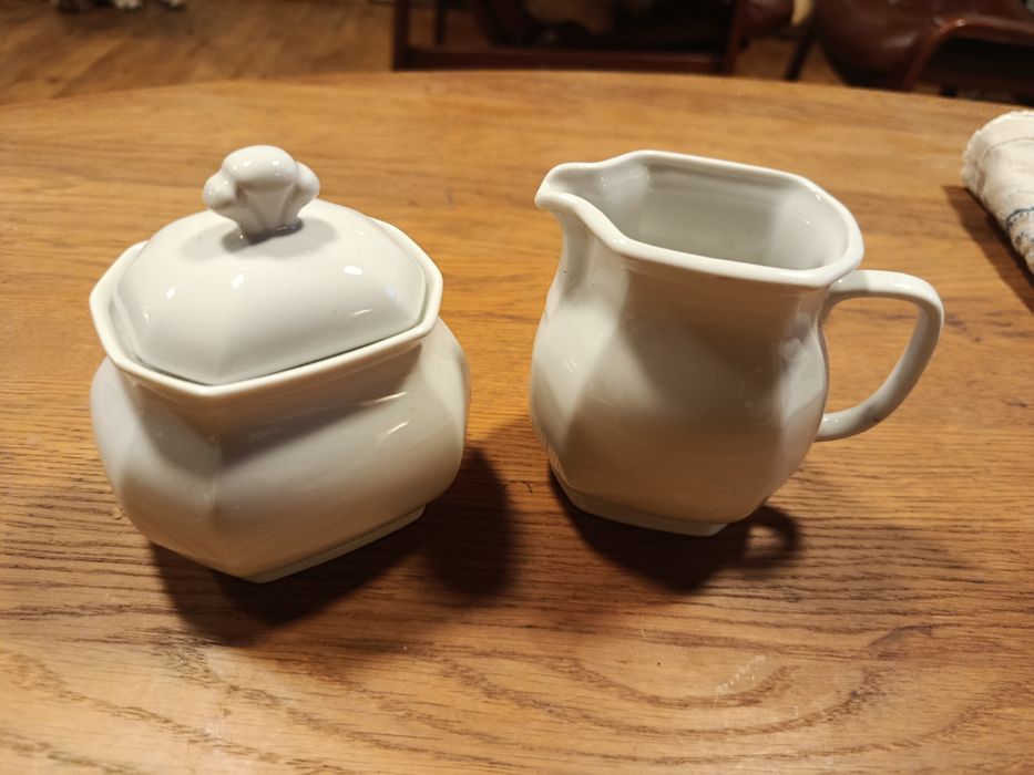 Zestaw mlecznik + cukiernica białe