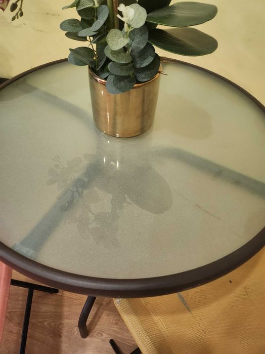 Mesa de jardim com cadeiras