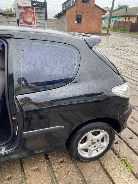 Продам пежо 206 рабочая лошадка