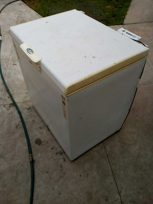 Морозильна камера  .