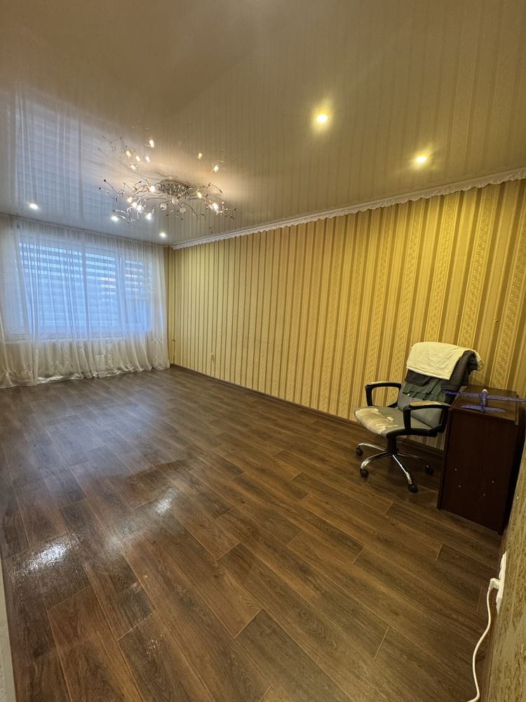 Продам 3х кімнатну квартиру Шахтарське