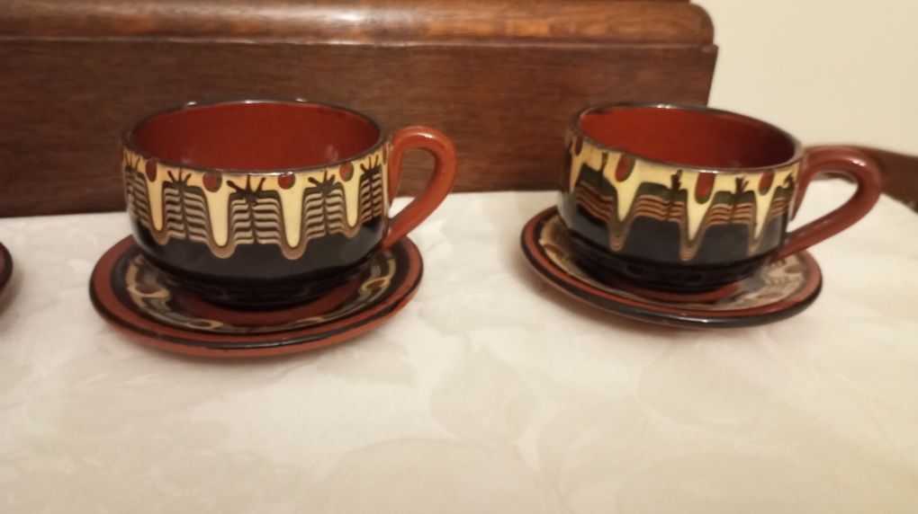 Ceramika bułgarska lata 70 - dwie filiżanki