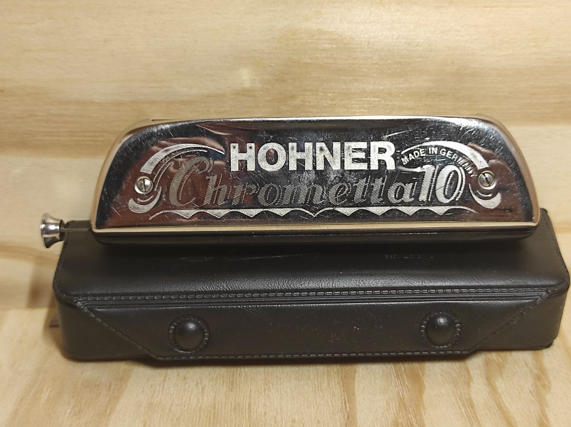 Harmónica M. Hohner Chrometta 10