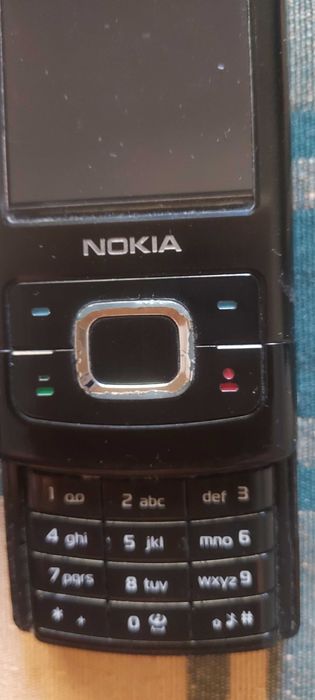 2 TELEMÓVEIS MUITO ANTIGOS. Fotos.para colecção.