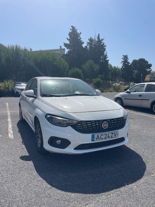 Fiat Tipo 1.3 M-Jet Lounge