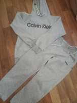 Продам спортивный костюм calvin klein, костюм kalvin klein