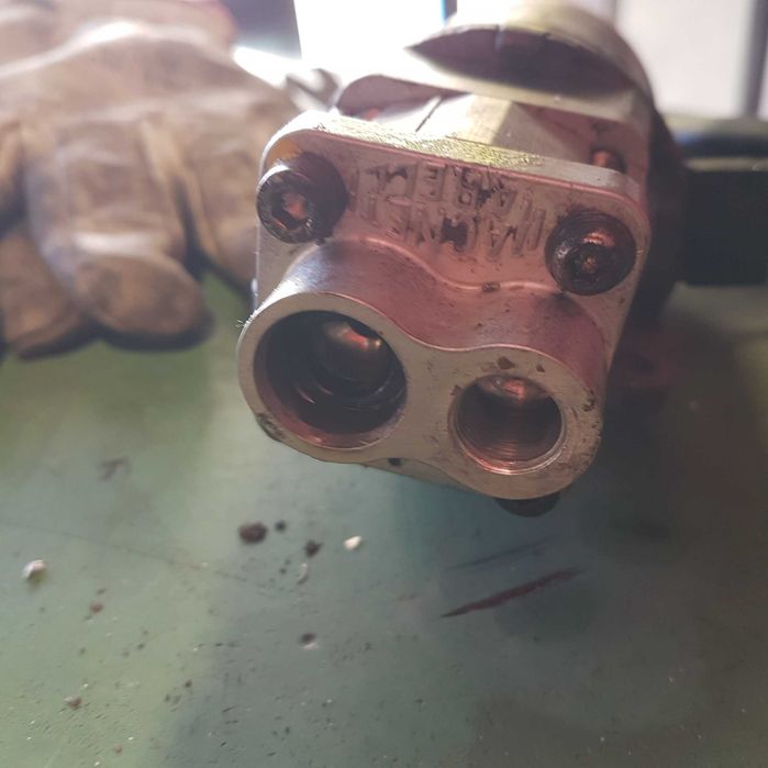 Pompa oleju zębata automat Toyota Verso yarisS P12