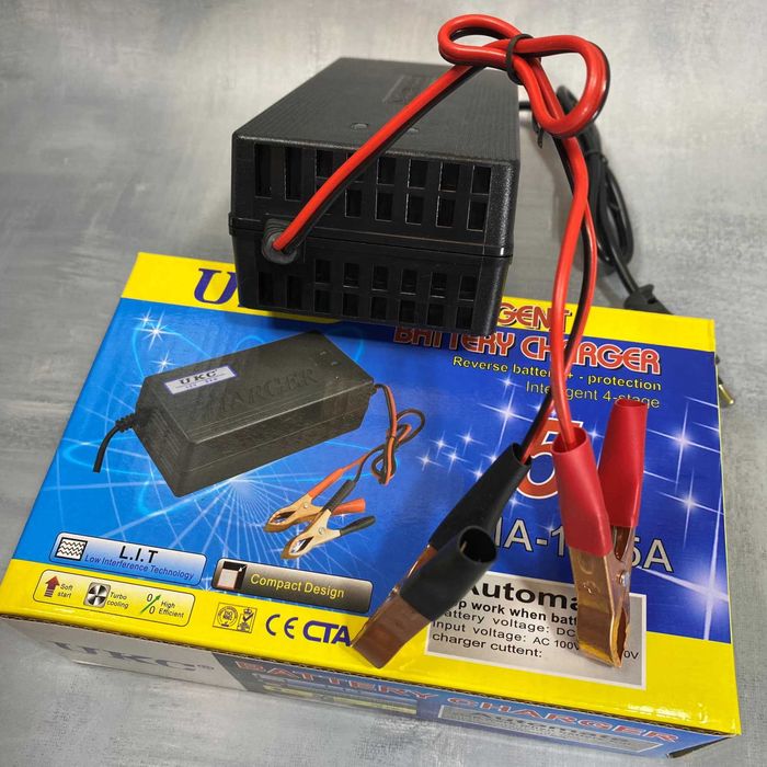 Зарядное устройство для аккумуляторов 12в 5А UKC MA1205A