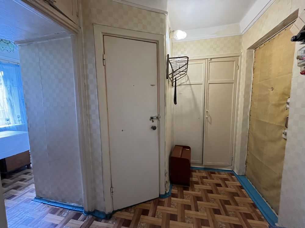Продается 1 комн 2/5 ул.Мира Газ колонка