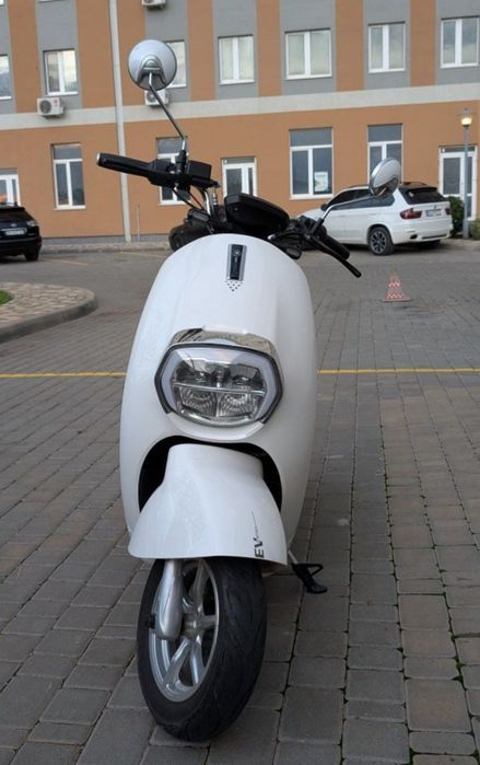 электроскутер aima mine plus