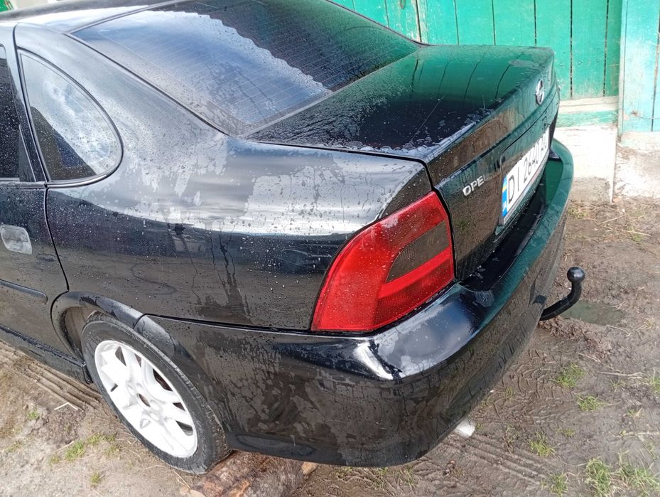 Продам вектра б,дизель