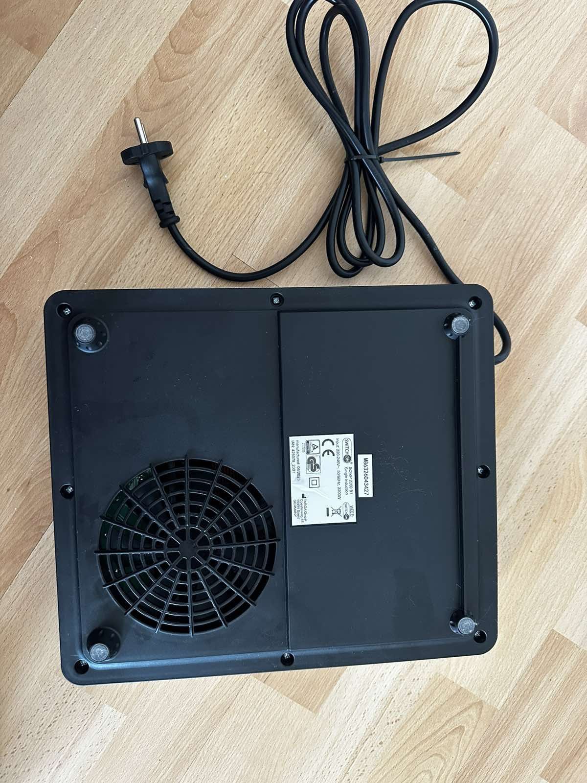 Продам настільну індукційну плиту Switch On IC- AO201