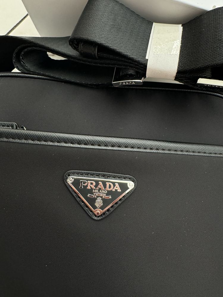 Сумка Messenger Prada