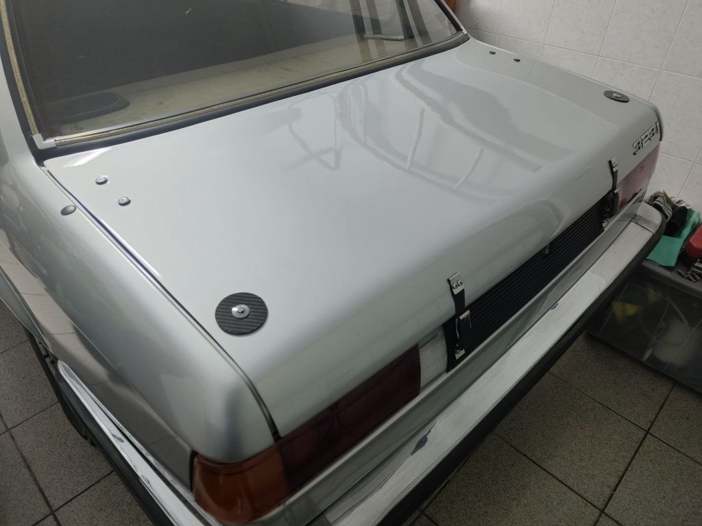Mala de fibra BMW e21
