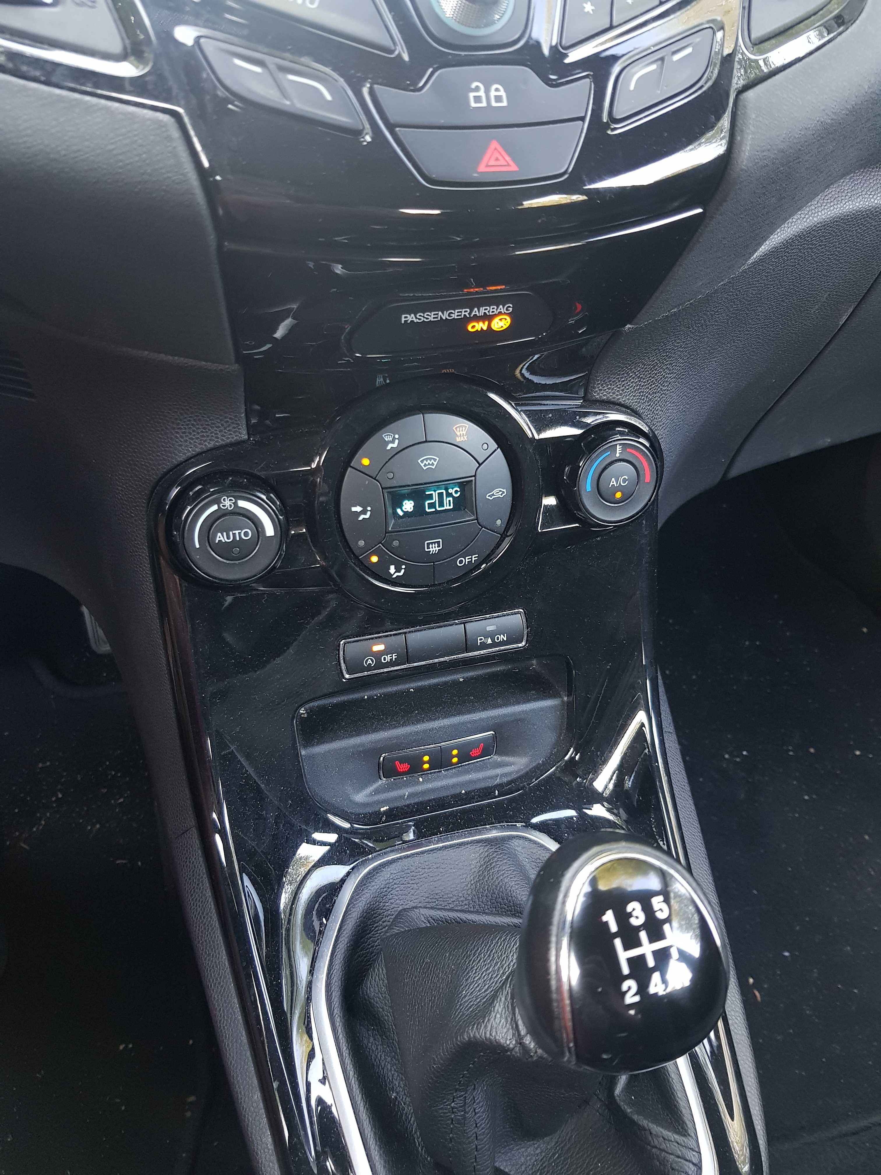 Ford Fiesta Titanum /  Serwis/ Bez rdzy/ Bogate wyposażenie