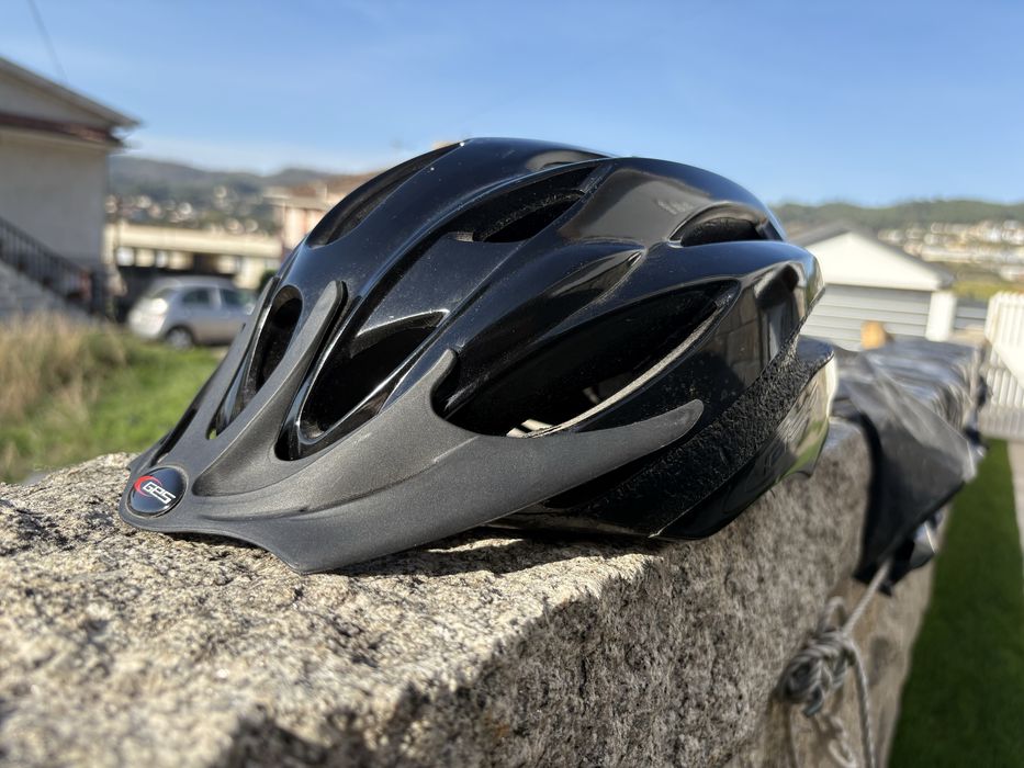 Vendo Capacete de bicicleta