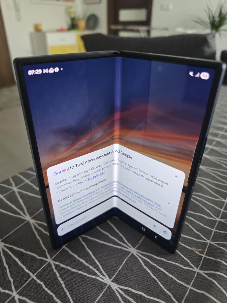 Samsung Galaxy Z Fold 6 stan idealny