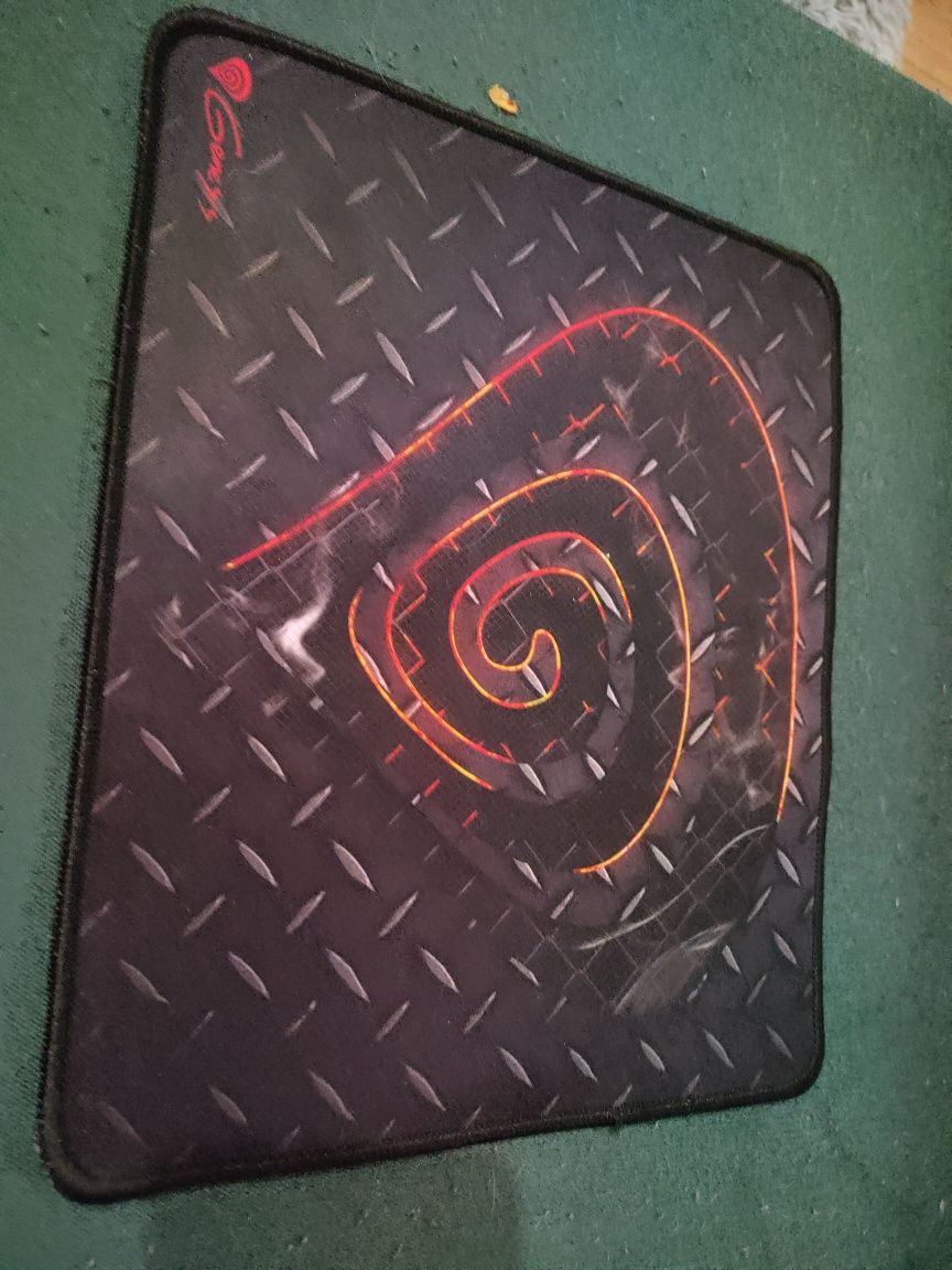 Redragon Cobra REDM711 + Podkładka Gamingowa